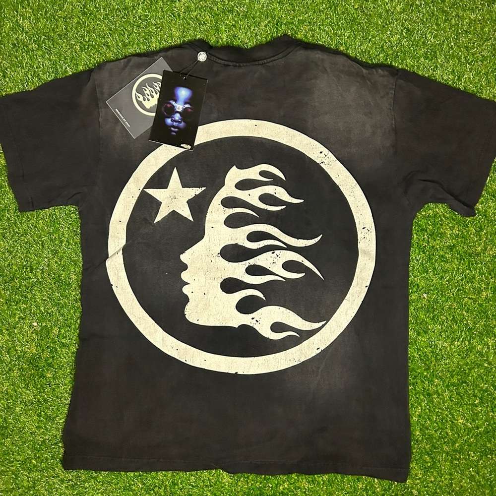 HELLSTAR TEE🌟 - Picture 2 of 3
